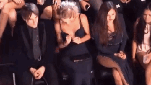 Taylor Swift VMAs GIF Taylor Swift VMAs GIF