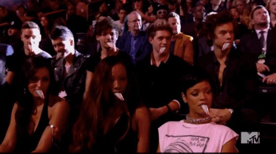 Rihanna and One Direction with tongues Rihanna and One Direction with tongues