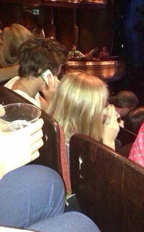 Harry Styles, Cara Delevingne, Twitter Harry Styles, Cara Delevingne, Twitter