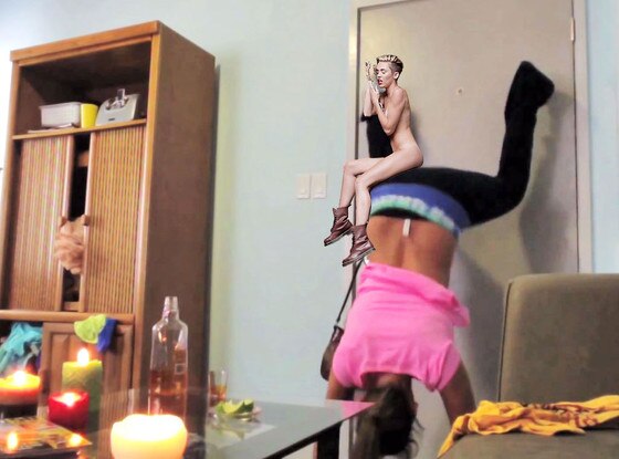 Miley Cyrus, Wrecking Ball Meme, Twerking Girl Fail Miley Cyrus, Wrecking Ball Meme, Twerking Girl Fail