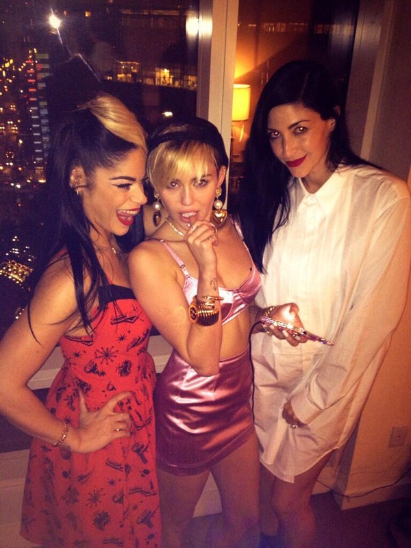 Miley Cyrus, Bangerz Miley Cyrus, Bangerz