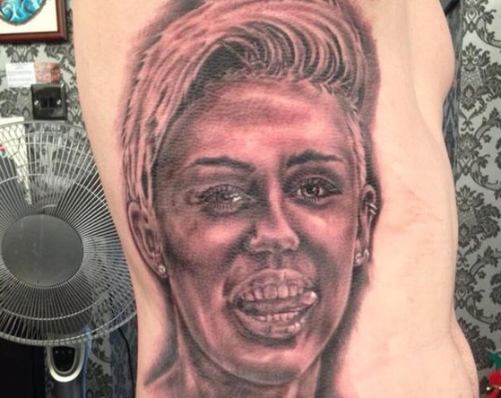 Carl McCoid, Miley Cyrus, tatuajes Carl McCoid, Miley Cyrus, tatuajes