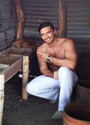 Julian Gil Julian Gil