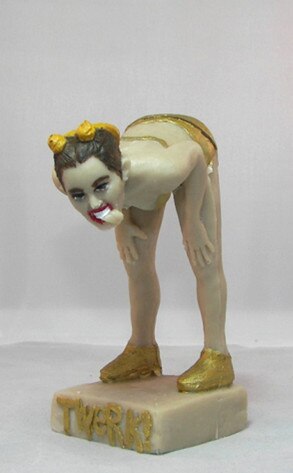 Miley Cyrus, Twerk Doll Miley Cyrus, Twerk Doll