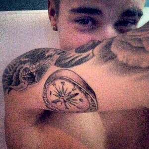 Justin Bieber, Tattoo Justin Bieber, Tattoo