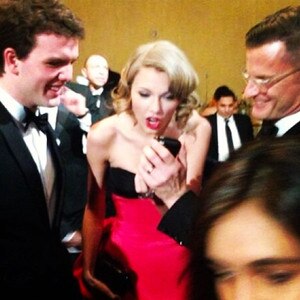 Malkin Instagram, Golden Globes 2014 Malkin Instagram, Golden Globes 2014