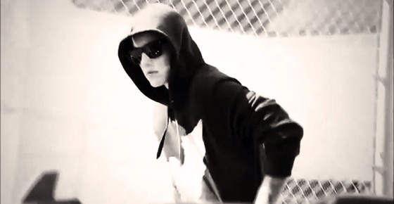 Justin Bieber deixa a cadeia saindo prisão Justin Bieber deixa a cadeia saindo prisão