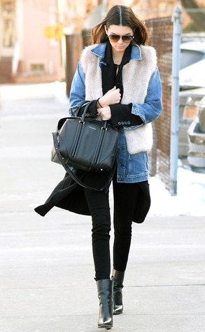 Kendall Jenner, Kylie Jenner Kendall Jenner, Kylie Jenner