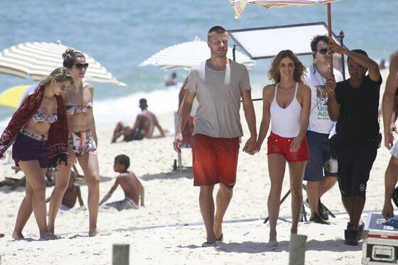 Rodrigo Hilbert apertando bumbum de Fernanda Lima Rodrigo Hilbert apertando bumbum de Fernanda Lima