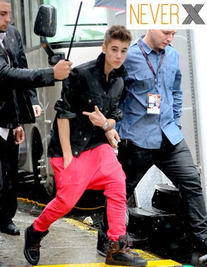 Justin Bieber, Never Justin Bieber, Never