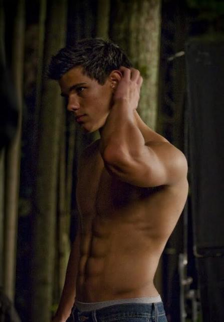 Taylor Lautner fotos sem camisa GIF Taylor Lautner fotos sem camisa GIF