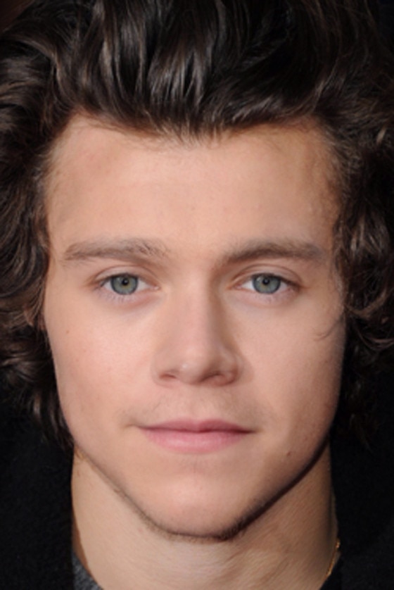 One Direction com os rostos misturados One Direction com os rostos misturados