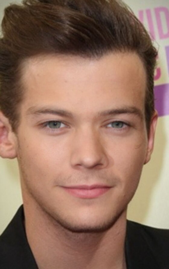 One Direction com os rostos misturados One Direction com os rostos misturados
