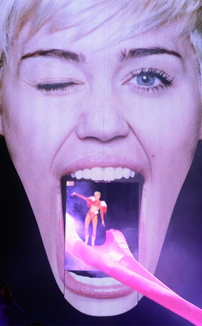 Miley Cyrus, Bangerz Tour Miley Cyrus, Bangerz Tour
