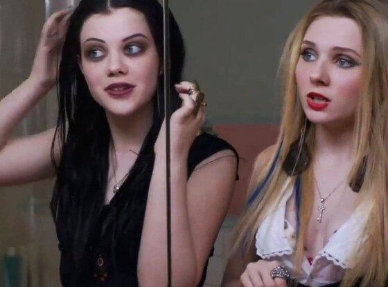 Abigail Breslin, Georgie Henley, Perfect Sisters Abigail Breslin, Georgie Henley, Perfect Sisters