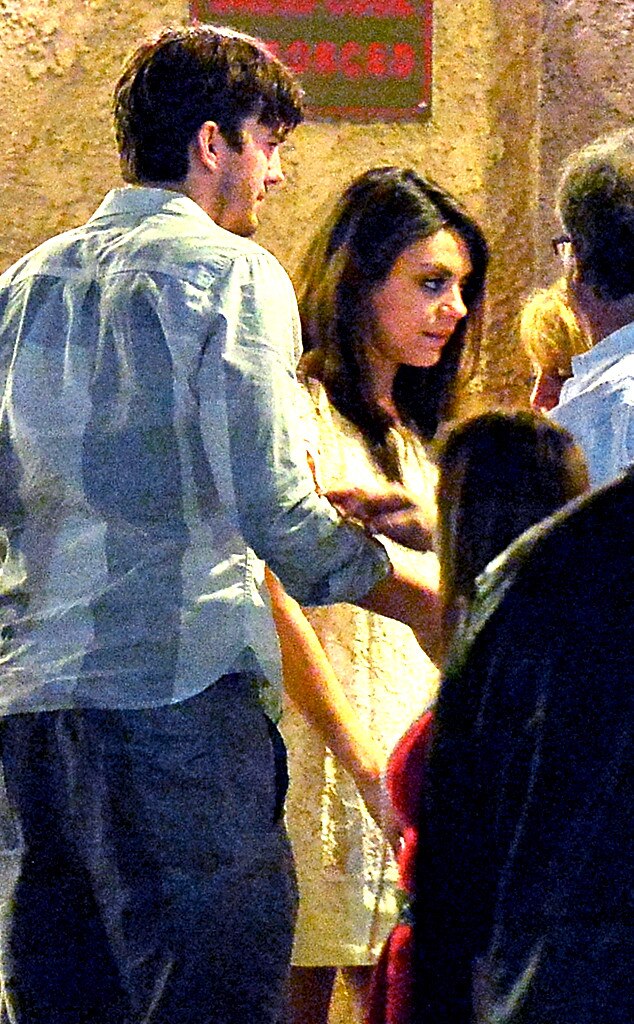 Mila Kunis, Ashton Kutcher Mila Kunis, Ashton Kutcher