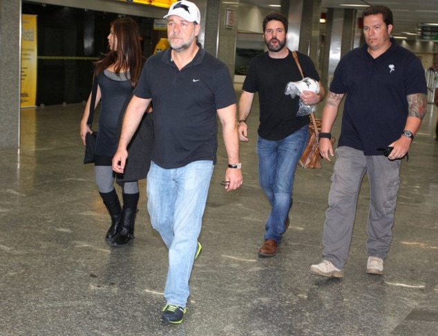 Russell Crowe desembarca no Brasil para divulgar Noé Russell Crowe desembarca no Brasil para divulgar Noé
