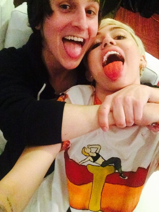 Miley Cyrus elenco hannah montana Miley Cyrus elenco hannah montana