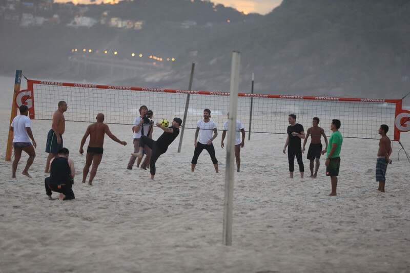 David Beckham joga fut volei praia Rio de Janeiro David Beckham joga fut volei praia Rio de Janeiro