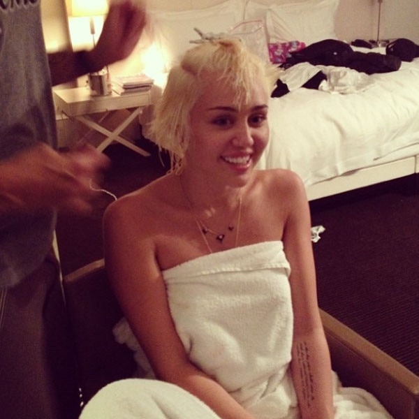 Miley Cyrus, Instagram