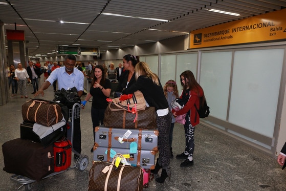 Kate Moss corpo biquíni aeroporto Brasil Rio de Janeiro Kate Moss corpo biquíni aeroporto Brasil Rio de Janeiro