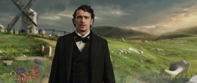 BEFORE AND AFTER THE VISUAL EFFECTS IN BLOCKBUSTER FILMS BEFORE AND AFTER THE VISUAL EFFECTS IN BLOCKBUSTER FILMS