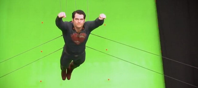 BEFORE AND AFTER THE VISUAL EFFECTS IN BLOCKBUSTER FILMS BEFORE AND AFTER THE VISUAL EFFECTS IN BLOCKBUSTER FILMS