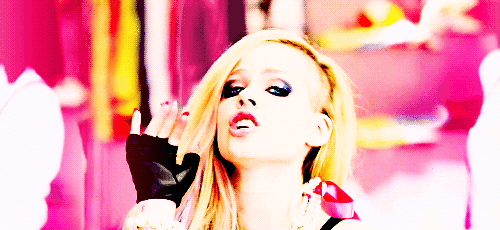 Avril Lavigne Hello Kitty gif Avril Lavigne Hello Kitty gif
