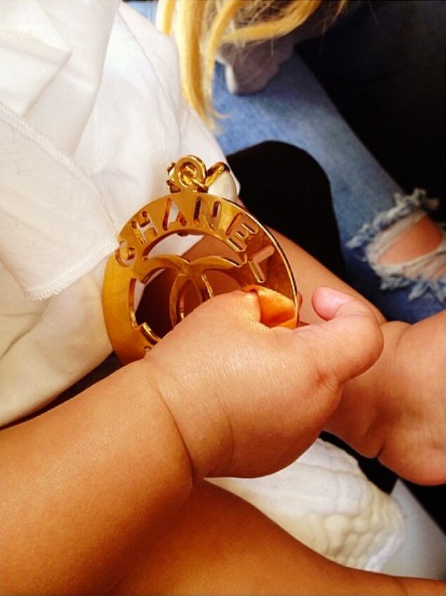 Khloe Kardashian, North, Instagram Khloe Kardashian, North, Instagram
