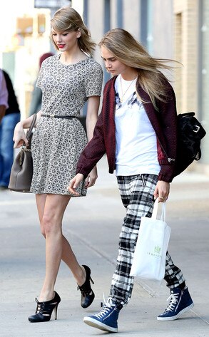 Taylor Swift, Cara Delevingne Taylor Swift, Cara Delevingne