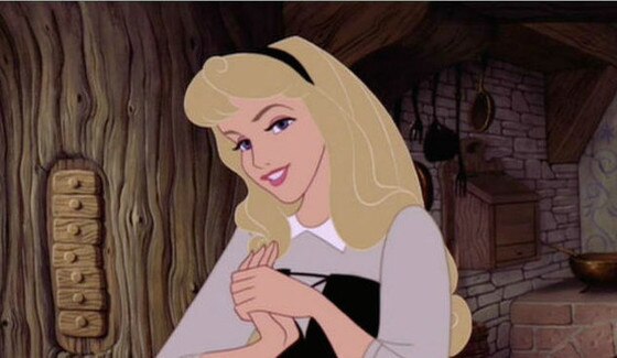 Princesas da Disney com etnias trocadas Princesas da Disney com etnias trocadas