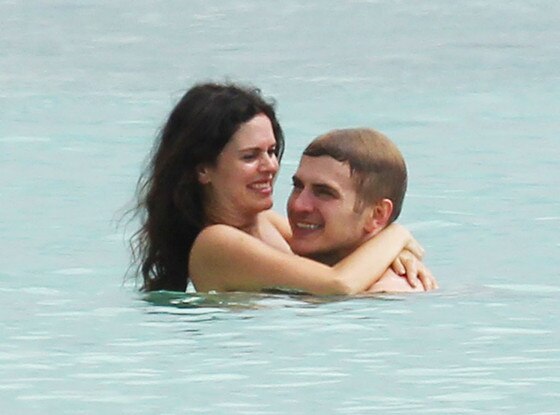 Rachel Bilson, Bump, Hayden Christensen Rachel Bilson, Bump, Hayden Christensen