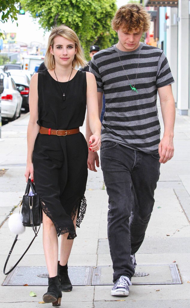 Emma Roberts, Evan Peters Emma Roberts, Evan Peters