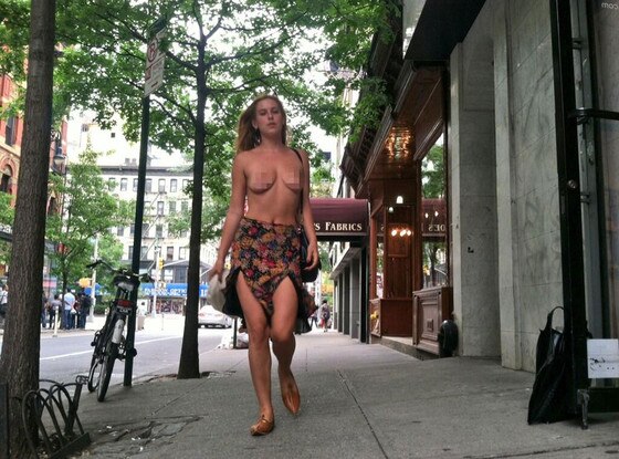 Scout Willis, Topless, Twitter Scout Willis, Topless, Twitter