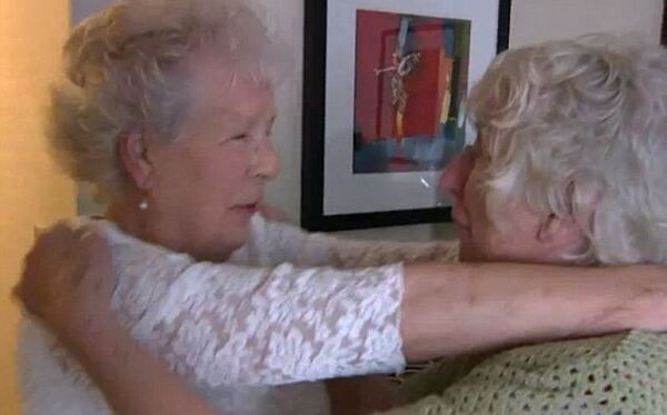 Cuando Ann Hunt, Elizabeth Hamel Cuando Ann Hunt, Elizabeth Hamel