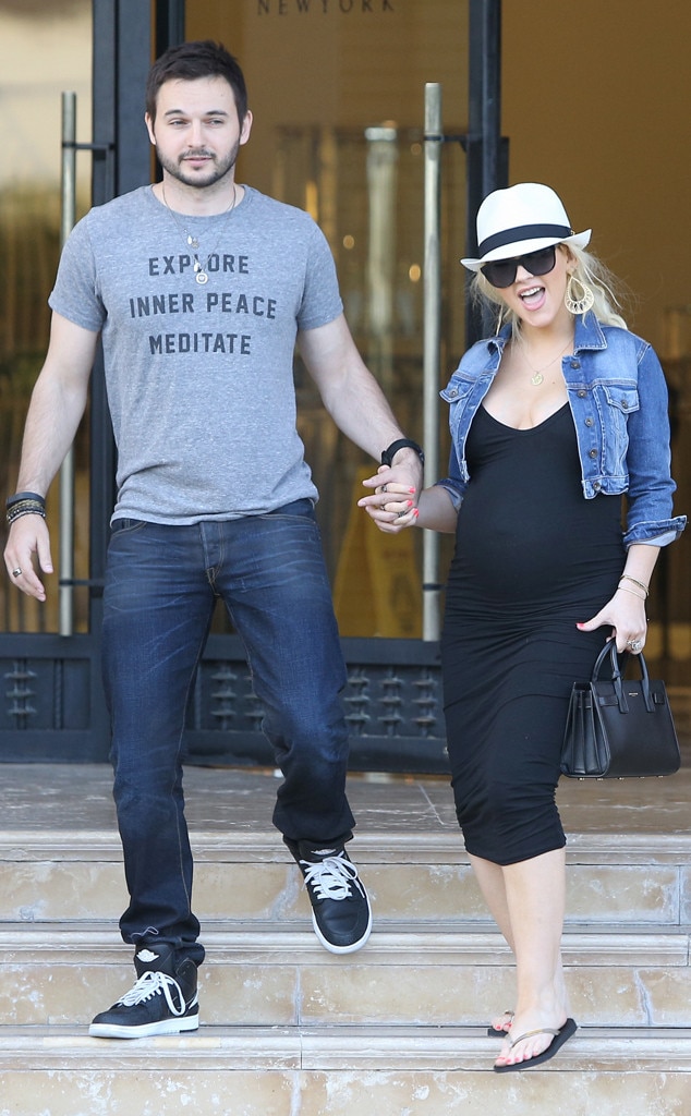 Christina Aguilera and Fiancé Matthew Rutler a Baby Girl! E! News