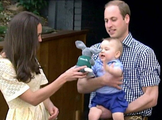 Príncipe Wiiliam, Kate Middleton e príncipe George Príncipe Wiiliam, Kate Middleton e príncipe George