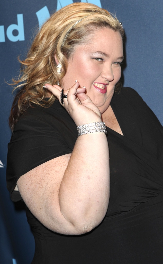 Mira A Mama June En Su Primera Alfombra Roja Después De Perder Más De