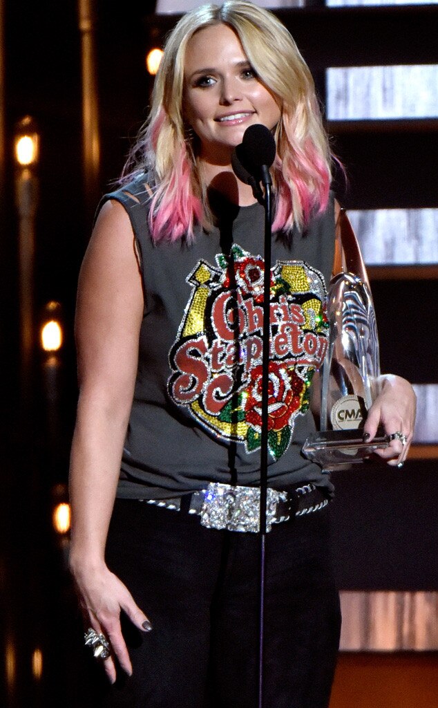 Miranda Lambert Opens Up After Big Cma Awards Win I Needed A Bright Spot This Year E News