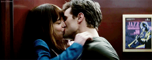 Kiss GIF Kiss GIF