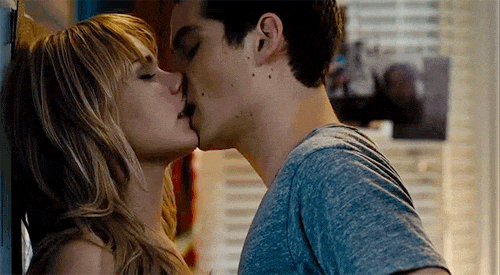 Kiss GIF Kiss GIF
