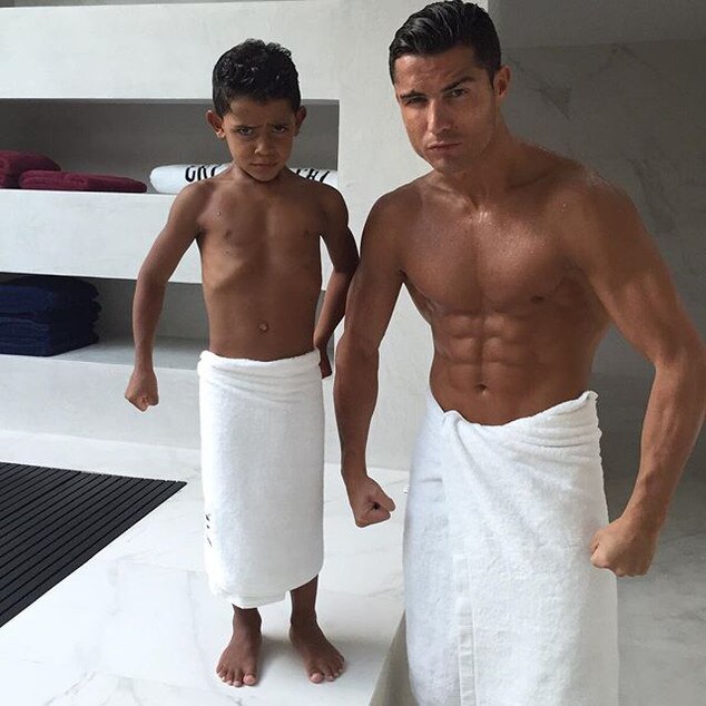 Cristiano Ronaldo Cristiano Ronaldo