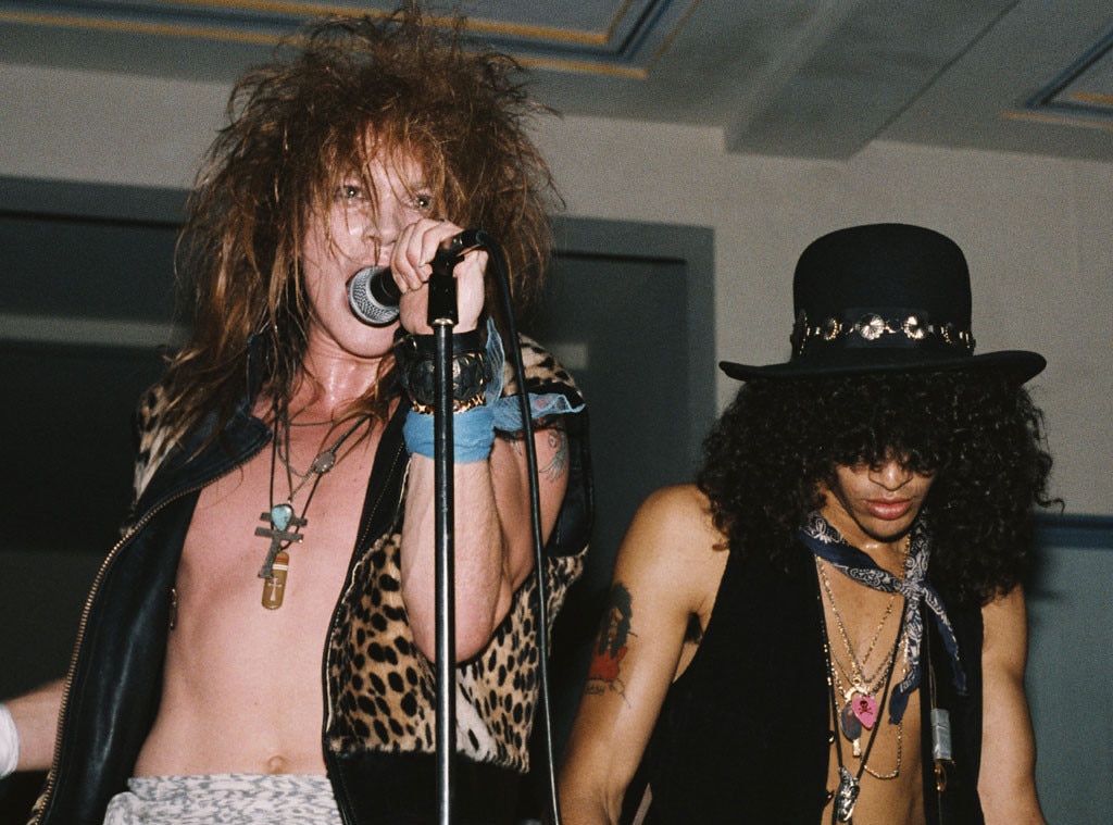 Slash And Axl Rose End Feud Former Guns N Roses Guitarist Confirms They