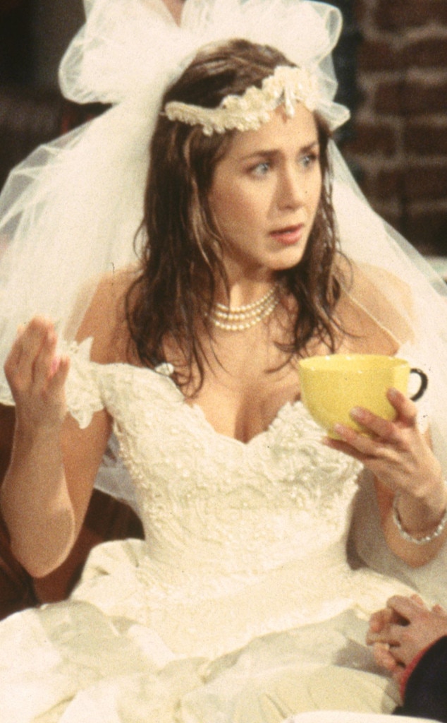 just-go-with-it-jennifer-aniston-wedding-dress