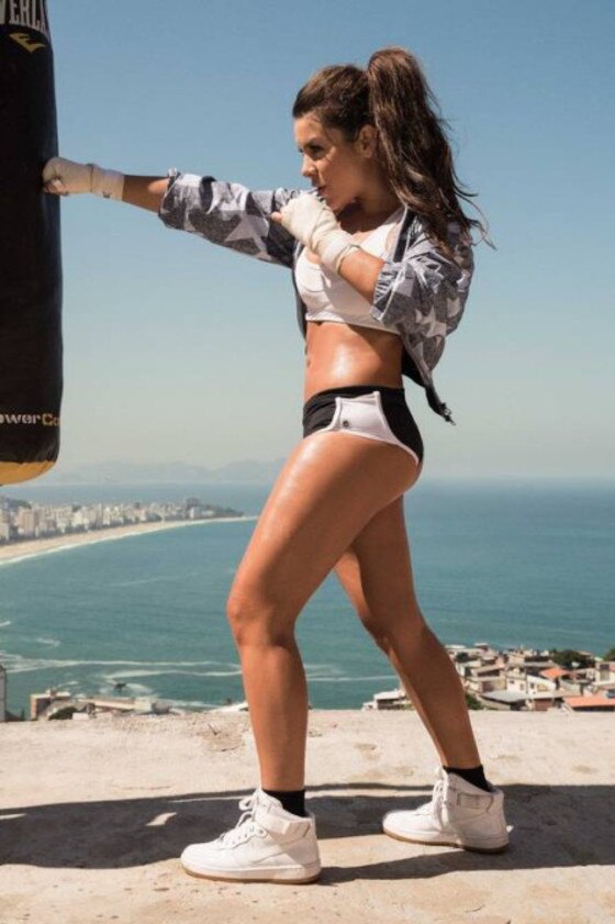 Fernanda Souza Fernanda Souza