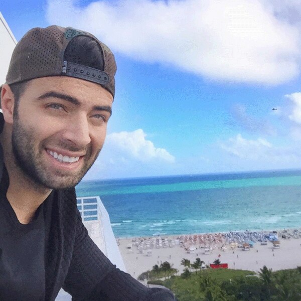 JenCarlos Canela JenCarlos Canela