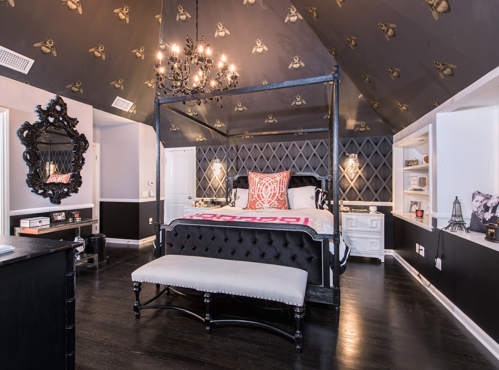 Ashley Benson's House Is Filled With Pretty Little Liars Paraphernalia