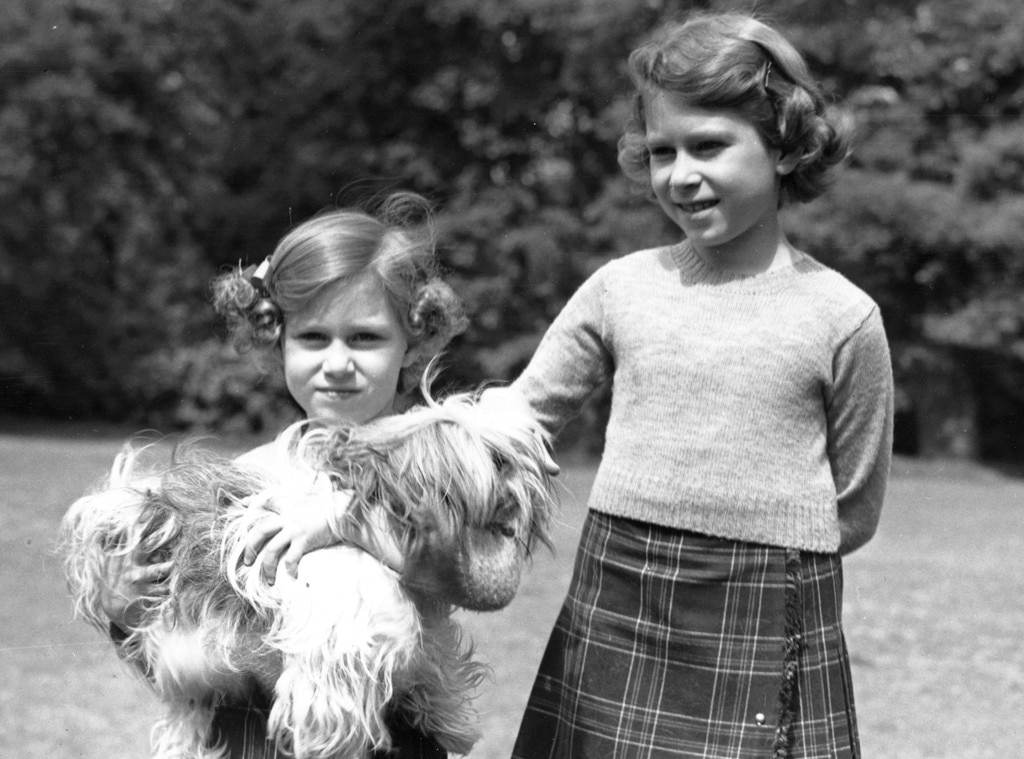 Queen Elizabeth II, Princess Margaret Queen Elizabeth II, Princess Margaret
