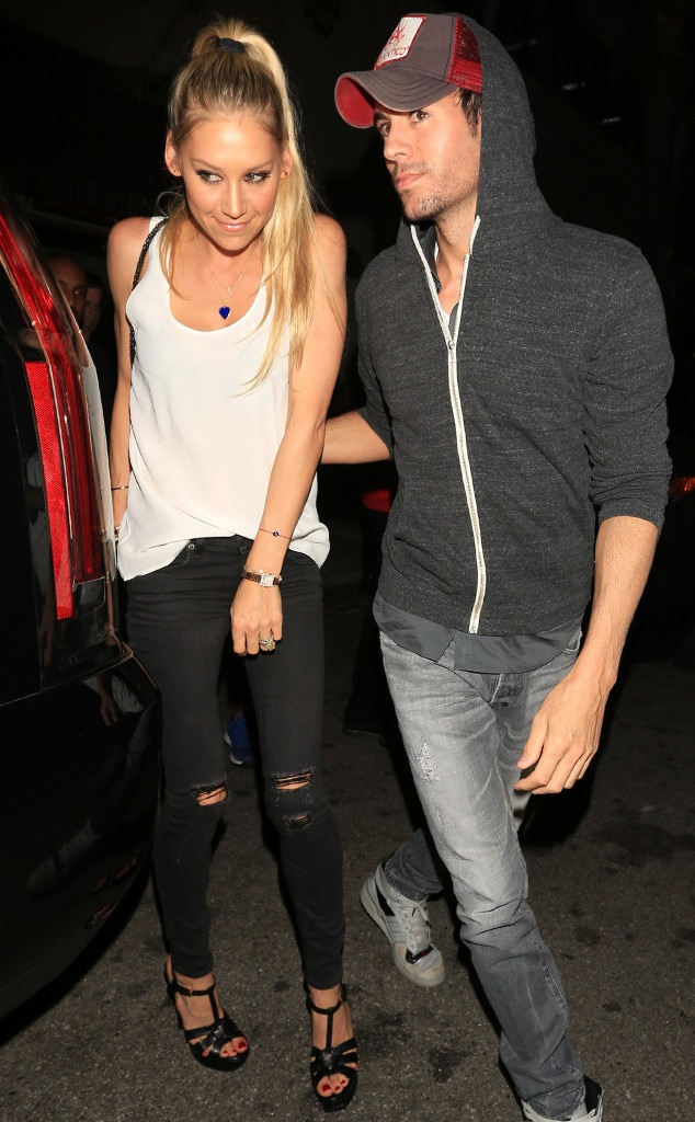 Enrique Iglesias, Anna Kournikova Enrique Iglesias, Anna Kournikova