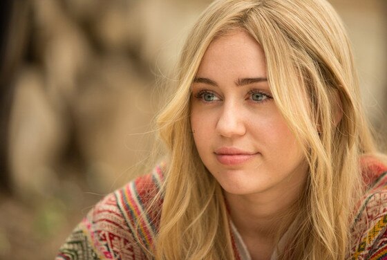 Miley Cyrus se vuelve a transformar en Hannah Montana - Imagen 1